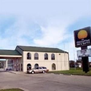 La Grange Executive Inn And Suites Экстерьер фото
