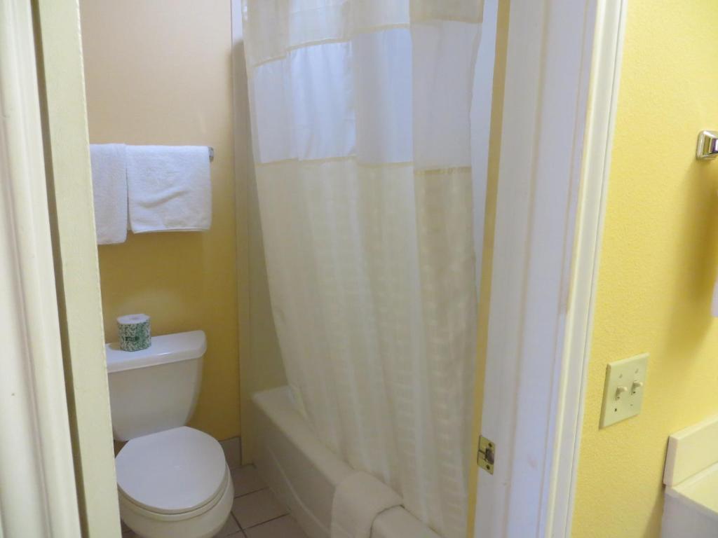 La Grange Executive Inn And Suites Номер фото